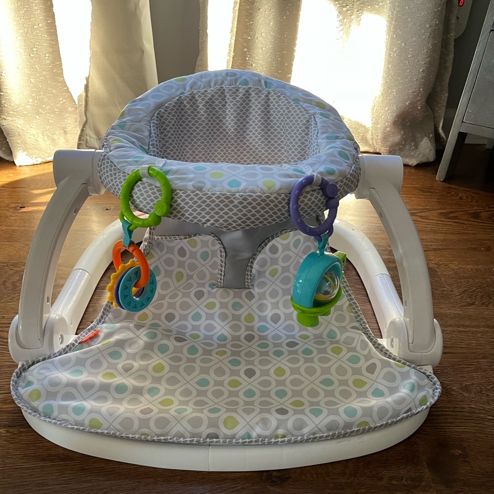 Fisher Price Sit Me Up Baby Seat